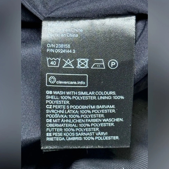 🌻 H&M Black Sleeveless Wide Leg Tie Waist Romper Jumpsuit* size Small - Picture 8 of 10